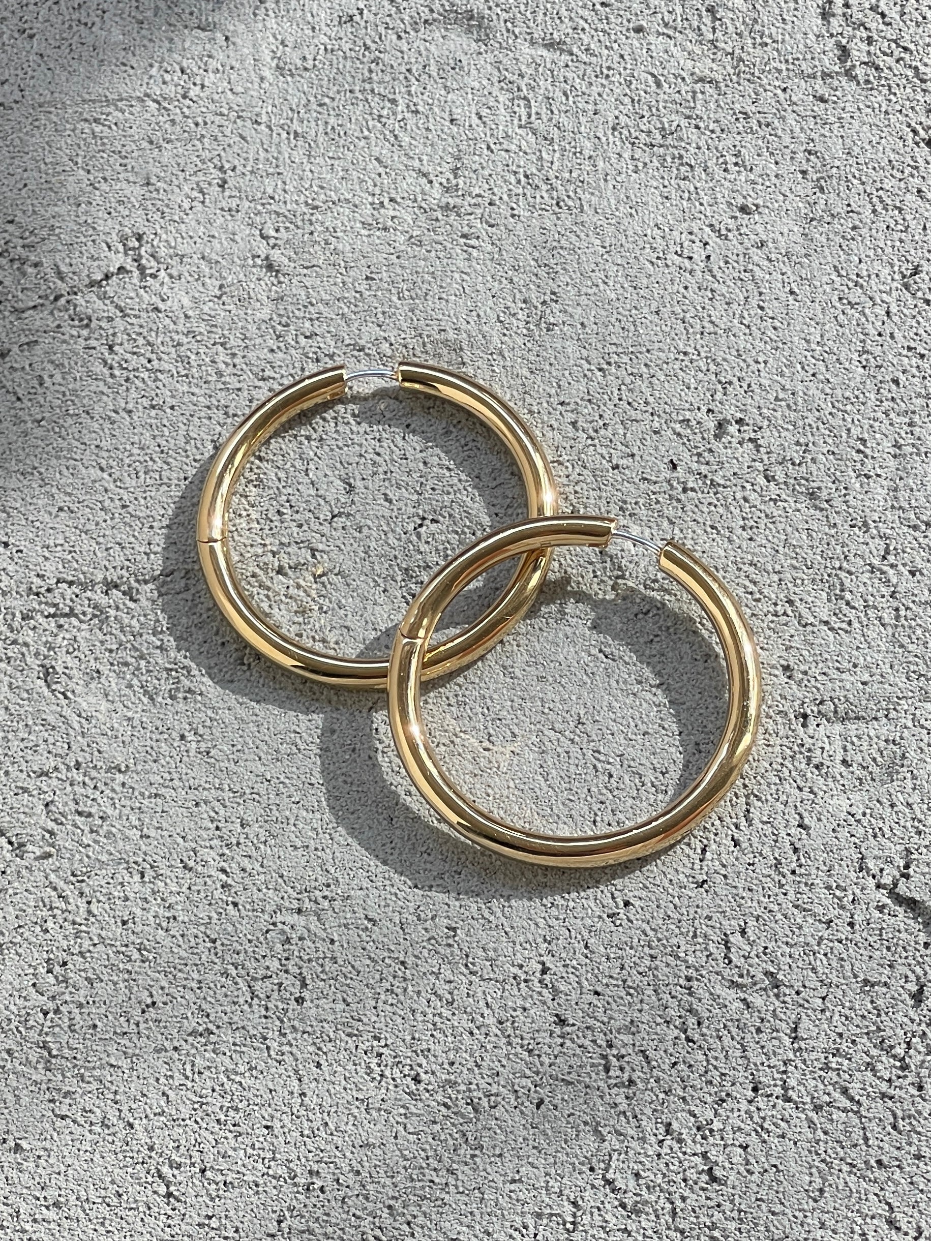 Laura Lombardi gold Large Seamless Hoops