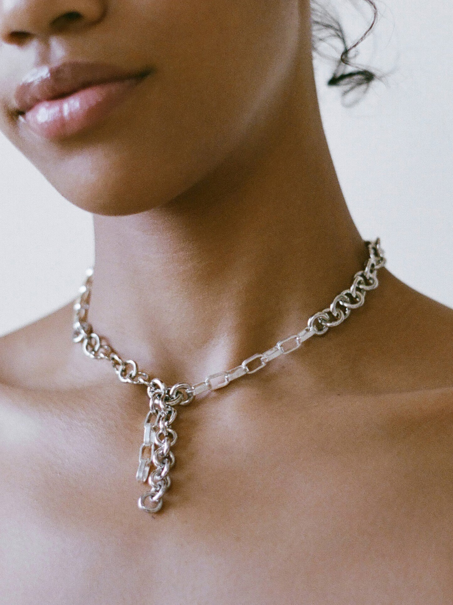 Model wearing Laura Lombardi Silver Lega Necklace