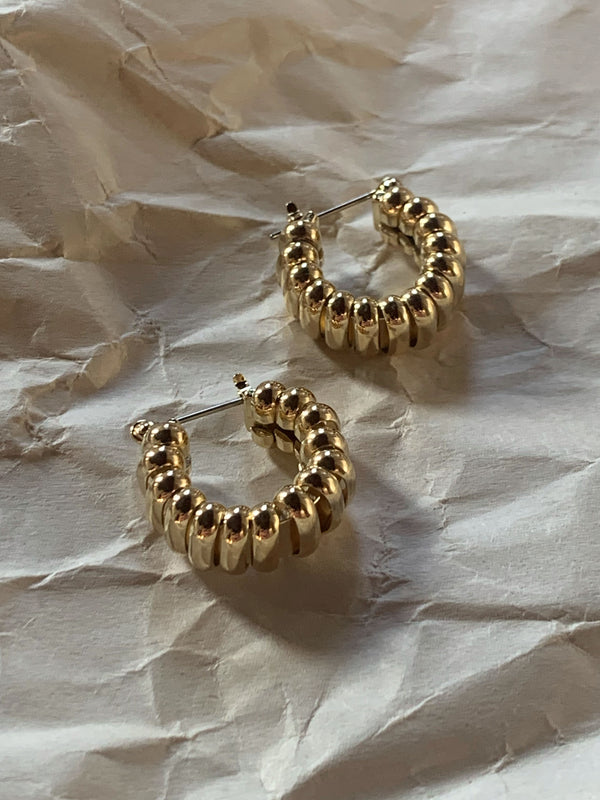 Mini Camilla Earrings